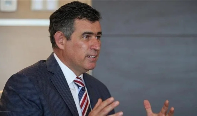 Metin Feyzioğlu kimdir?