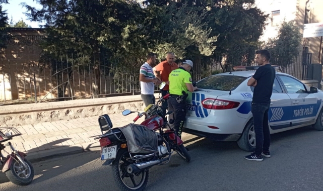 Motosiklet denetiminde 196 sürücüye para cezası