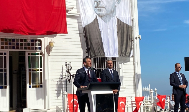 Mudanya Mütarekesi'nin 102. yıl dönümü! CHP lideri Özgür Özel coşkulu kalabalığa seslendi!