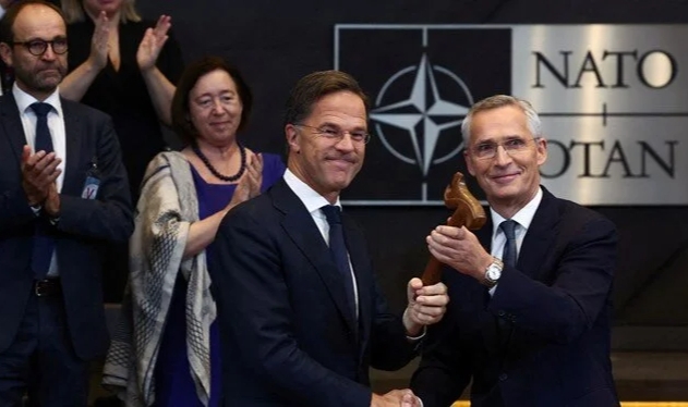 NATO’da Rutte dönemi resmen başladı