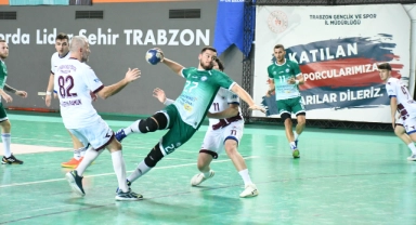 Nilüfer Belediyespor Erkek Hentbol Takımı'ndan üst üste 7. galibiyet