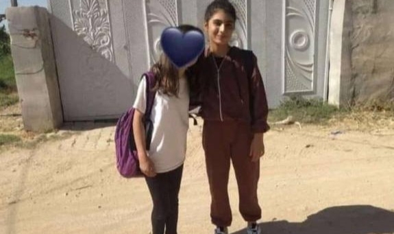 Okul servisinin altında kalarak hayatını kaybetti