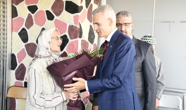 “Onlar bizim başımızın tacıdır”