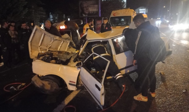 Ordu'da iki otomobil çarpıştı: 4 yaralı