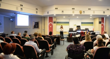 Osmangazi Belediyesi personeline sağlıklı beslenme ve ofis ergonomisi eğitimi