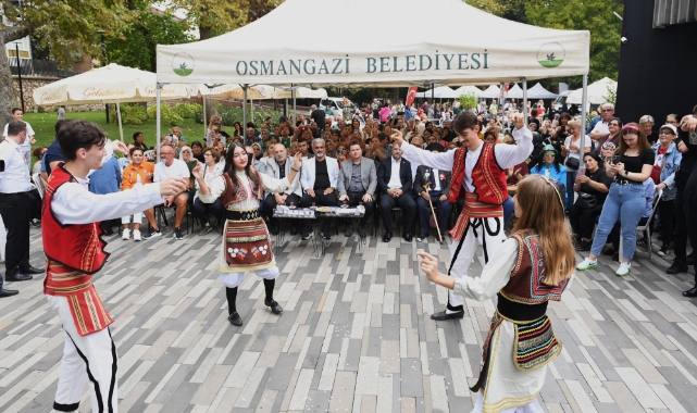 Osmangazi'de ‘Mahallemizde Şenlik Var’ etkinliklerinde 7’den 70’e herkes çok mutlu