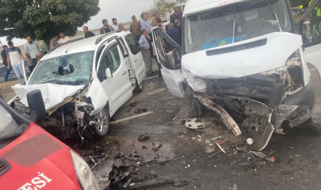 Patnos’ta trafik kazası: 2’si ağır 8 kişi yaralandı