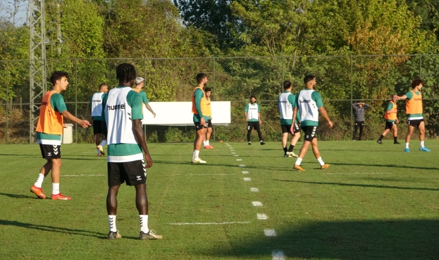 Sakaryaspor İstanbulspor mesaisinde