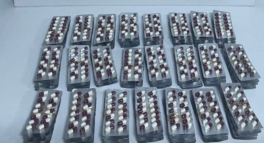 Samsun'da 1270 adet sentetik ecza ile yakalanan 4 kişi gözaltında