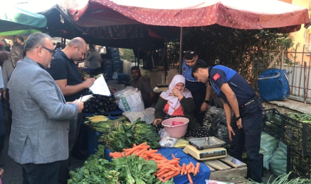 Semt pazarlarında teraziler denetlendi