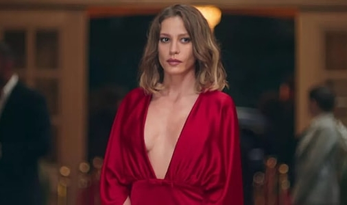 Seranay Sarıkaya New York'a gitti!
