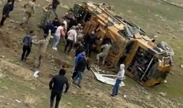 Şırnak'ta askeri araç devrildi: 10 yaralı