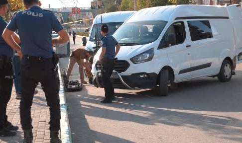 Şırnak’ta şüpheli paket fünyeyle patlatıldı