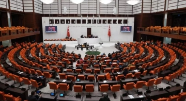 Türk askerinin Lübnan'daki görev süresinin uzatılmasına ilişkin tezkere TBMM'de