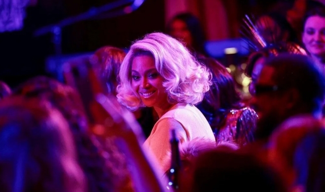 Ünlü şarkıcı Beyonce imaj tazeledi