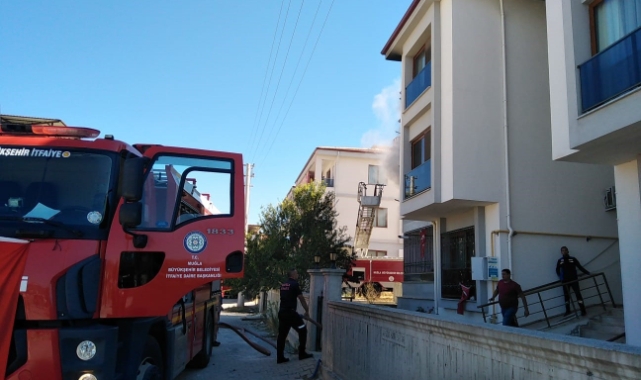Yatağan'da korkutan ev yangını