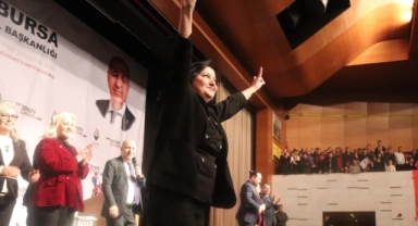 Zafer Partisi Nilüfer İlçe Başkanı Işıl Esgin güven tazeledi