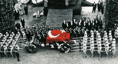 10 Kasım Atatürk'ü Anma Günü için özel sözler ve mesajlar 