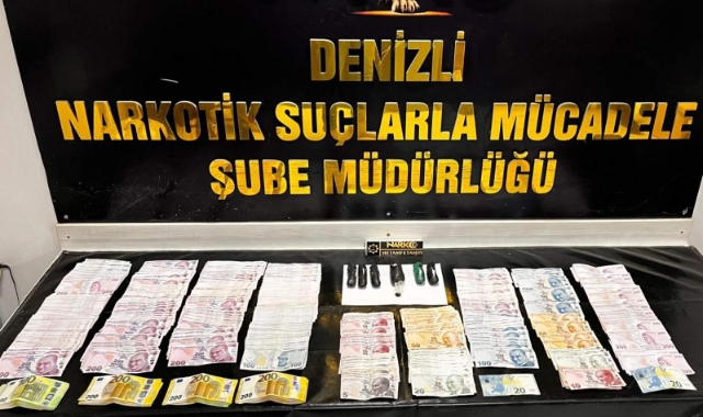 320 gram uyuşturucuyu mide ve rahme sakladılar