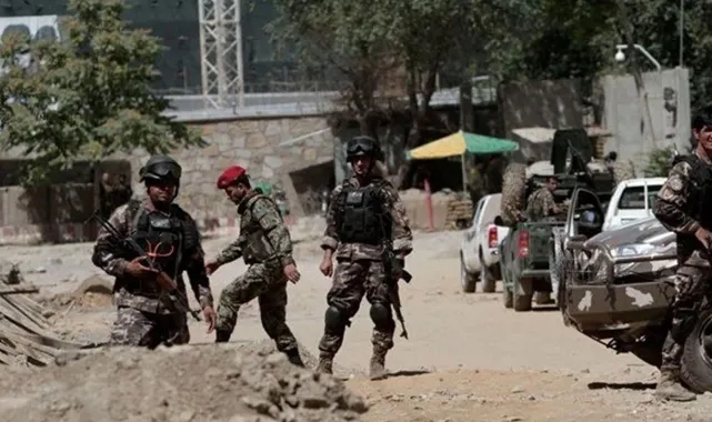 Afganistan’da ibadethaneye silahlı saldırı! 10 ölü