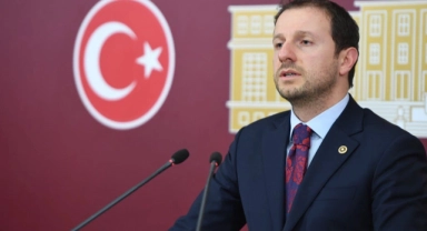 AK Parti Bursa Milletvekili Ahmet Kılıç: Gençlerin geleceği için var gücümüzle çalışıyoruz