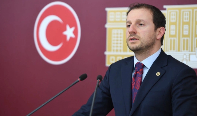 AK Parti Bursa Milletvekili Ahmet Kılıç: Gençlerin geleceği için var gücümüzle çalışıyoruz