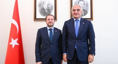 AK Parti Bursa Milletvekili Ahmet Kılıç'tan Bakan Ersoy'a ziyaret