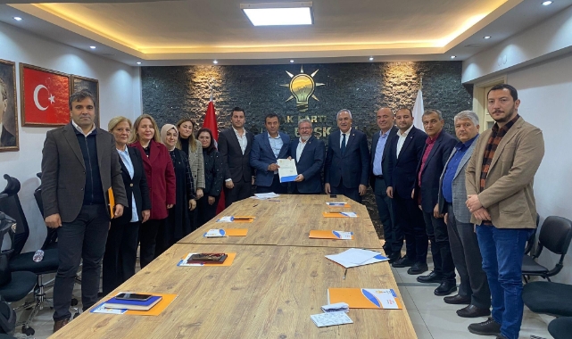 AK Parti Fethiye’de başkan Sarıhan oldu