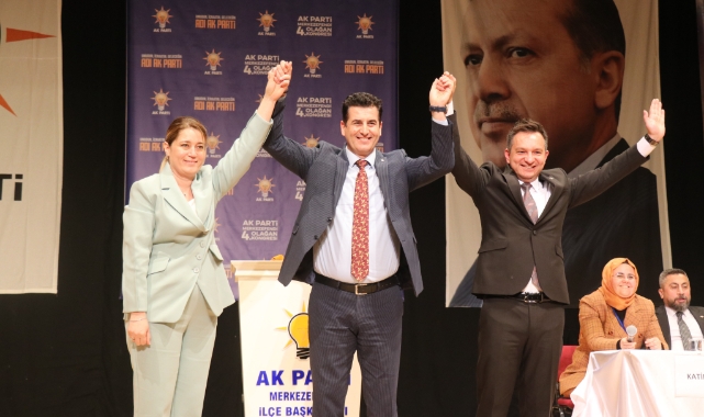 AK Parti Merkezefendi’de bayrak değişimi gerçekleşti