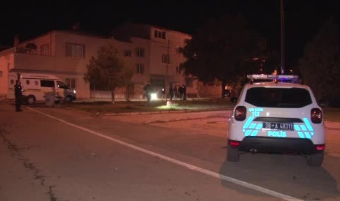  Akrabalar arasında kavga: 3 yaralı 