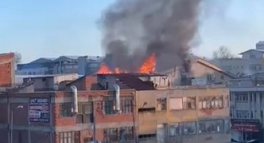 Ankara'da iş yeri yangını!