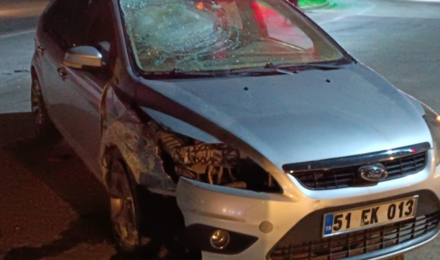 Ankara’da polis noktasından kaçan otomobil başka bir araca çarptı