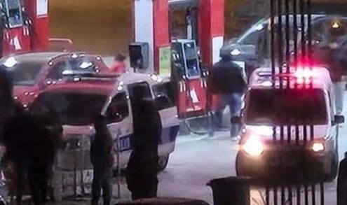 Ankara’da "yan baktın" kavgası! 2 yaralı