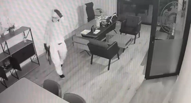 Antalya'da cezaevinden izinli çıkar çıkmaz hırsızlık yaptı, tutuklandı