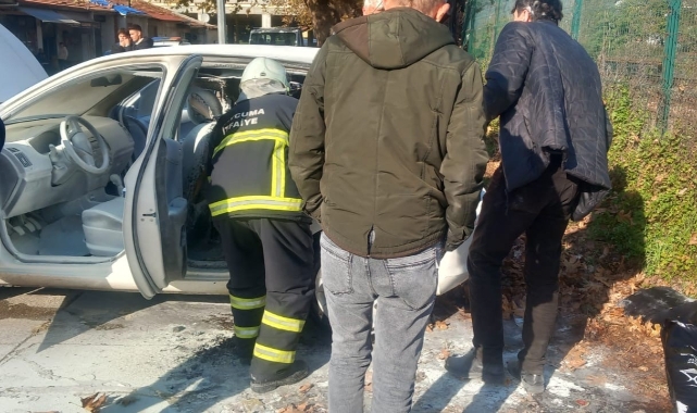 Araç yangını korkuttu   