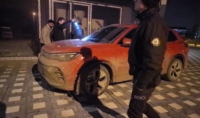 Aracında vurulmuş halde bulundu