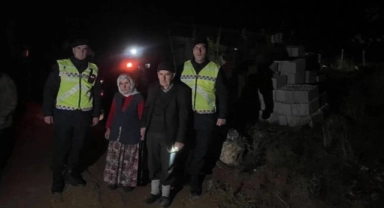 Artvin'de kaybolan kadın jandarma tarafından bulundu