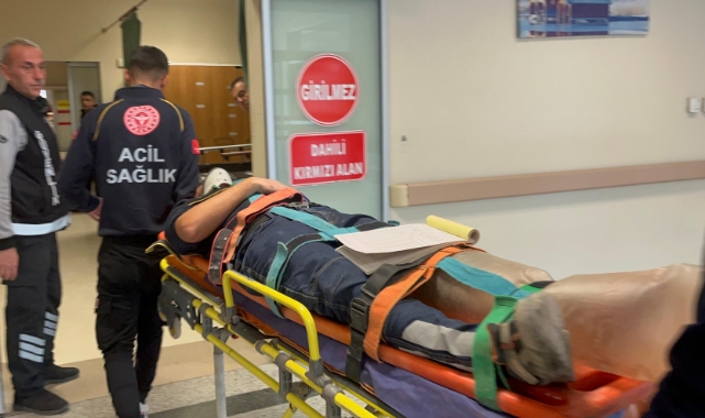 Ayağına inşaat malzemesi düşen işçi yaralandı   