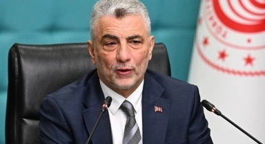 Bakan Bolat duyurdu! Cumhuriyet tarihi ihracat rekoru kırıldı