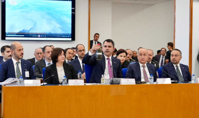 Bakan Kurum'dan üzerine iftira atan EMEP Milletvekiline sert yanıt