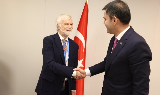 Bakan Kurum, IPCC Başkanı Skea ile bir araya geldi