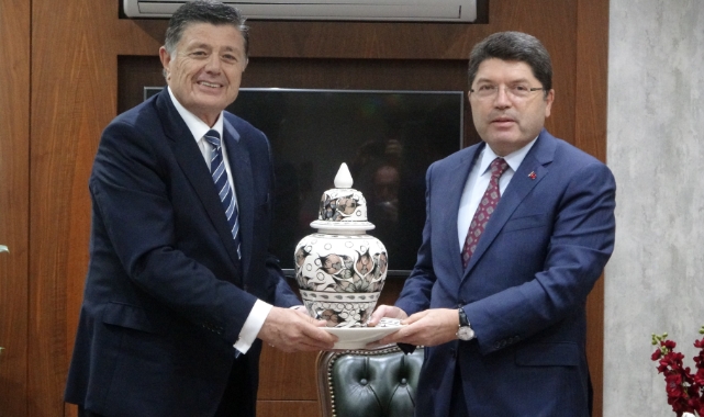 Bakan Yalçın'dan Başkan Yalçınkaya'ya ziyaret