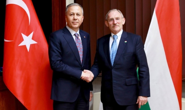Bakan Yerlikaya, Macaristan İçişleri Bakanı Pinter ile görüştü