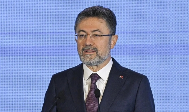 Bakan Yumaklı: Anadolu Parsı fotokapana böyle yakalandı
