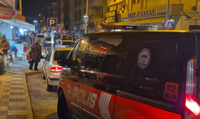 Bartın'da eğlence mekanı önünde bıçaklı kavga!