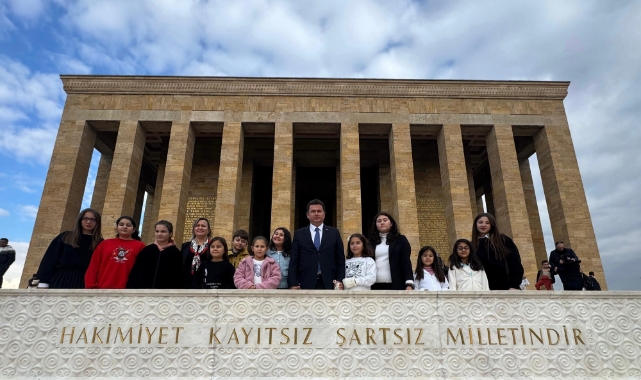Başkan Aydın, Osmangazili çocuklar ile Ata’nın huzurunda
