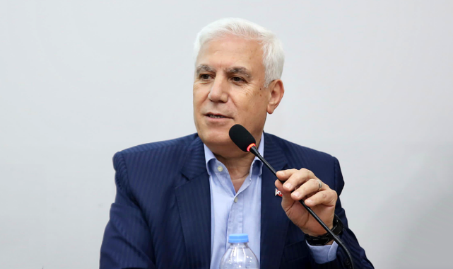 Kar yağışı nedeniyle yolda kalan Bursaspor taraftarlarına Başkan Bozbey'den destek