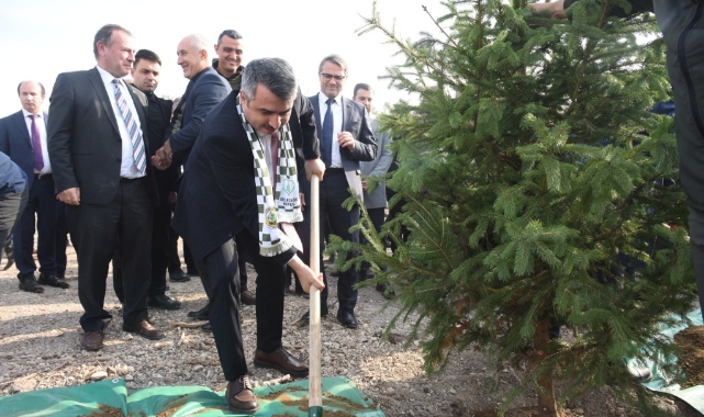 Başkan Oktay Yılmaz fidan dikim etkinliğine katıldı