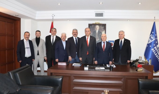 Başkan Yeşiltaş ve Milletvekili Hurşit Güneş'ten Bozbey'e ziyaret