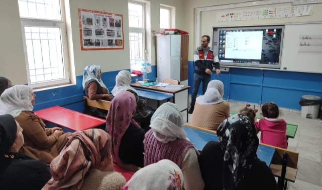 Batman’da 'En iyi narkotik polisi, anne projesi' semineri gerçekleştirildi